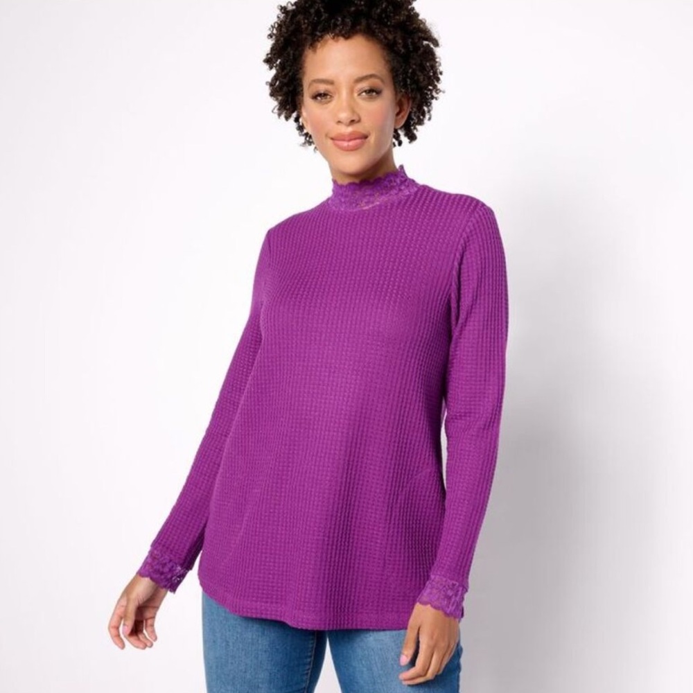 NWT LOGO by Lori Goldstein Purple Top Metallic Sparkle Waffle Knit Lace Pocket M